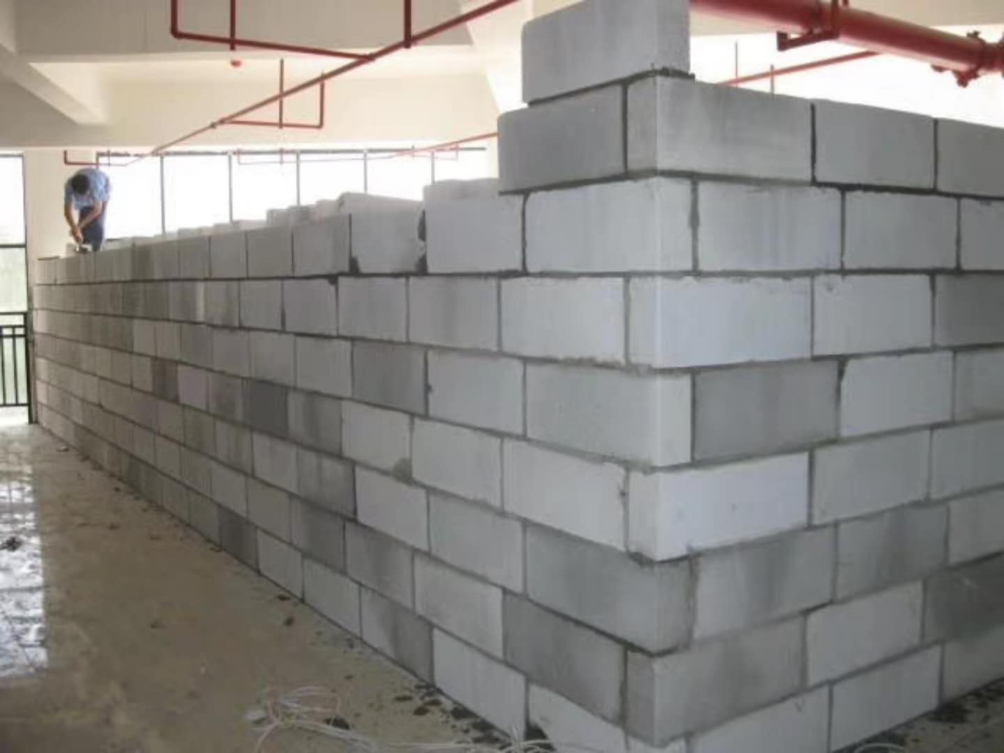 北宁蒸压加气混凝土砌块承重墙静力和抗震性能的研究